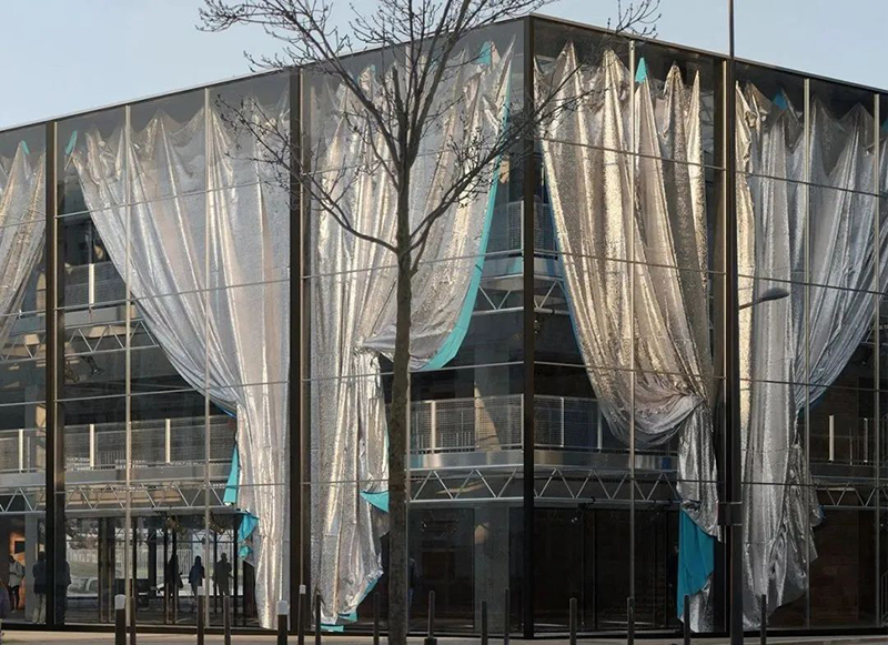 又要透光，又要遮陽