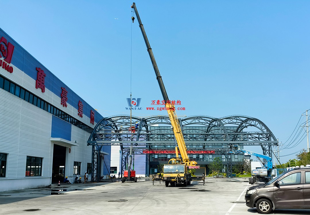 澳大利亞希望島網(wǎng)球中心PTFE膜屋面全面施工 澳大利亞希望島網(wǎng)球中心PTFE膜屋面全面施工