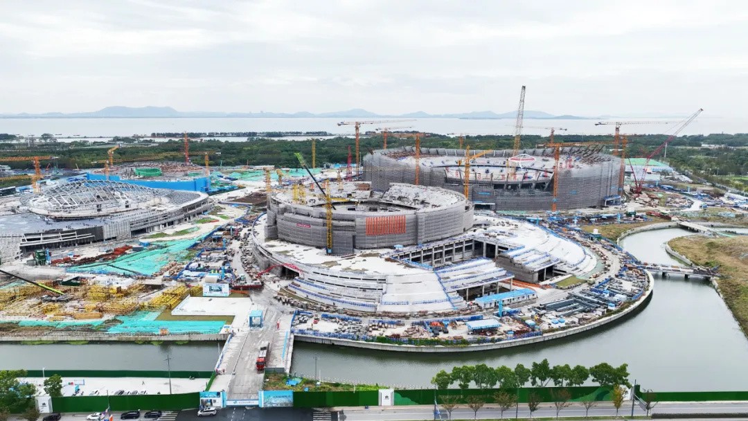 白鷺展翅，羽蝶翩飛|這個項目刷新進度條