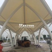 臨航新區(qū)龍渡湖廣場項目完工