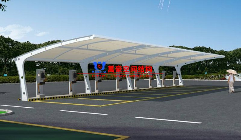 膜結構車棚